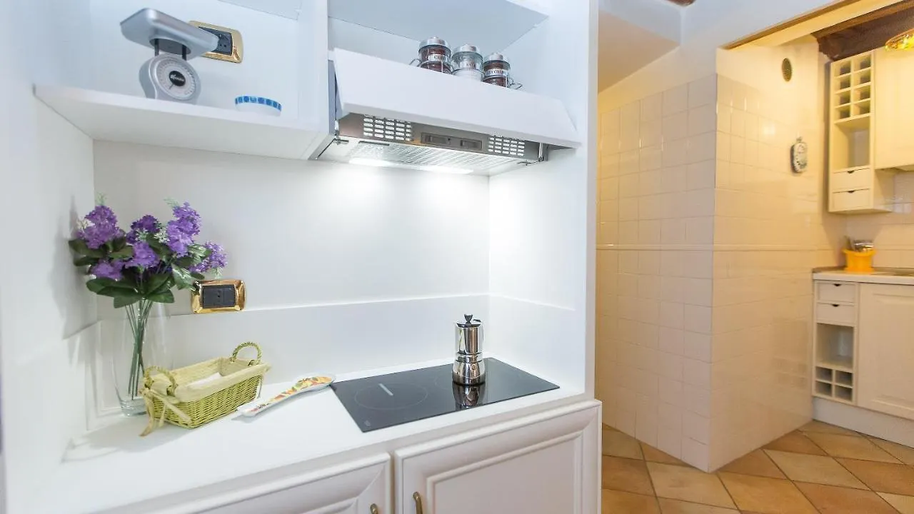 Appartamento Rental in Rome Falegnami